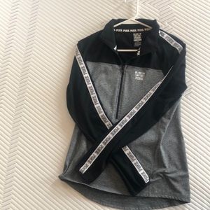 3/4 zip black/gray long sleeve jacket